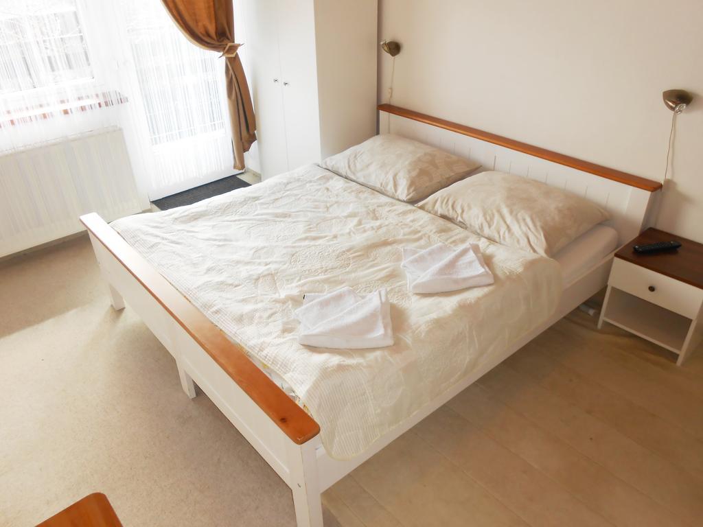 White Rabbit Hall Podebrady Phòng bức ảnh