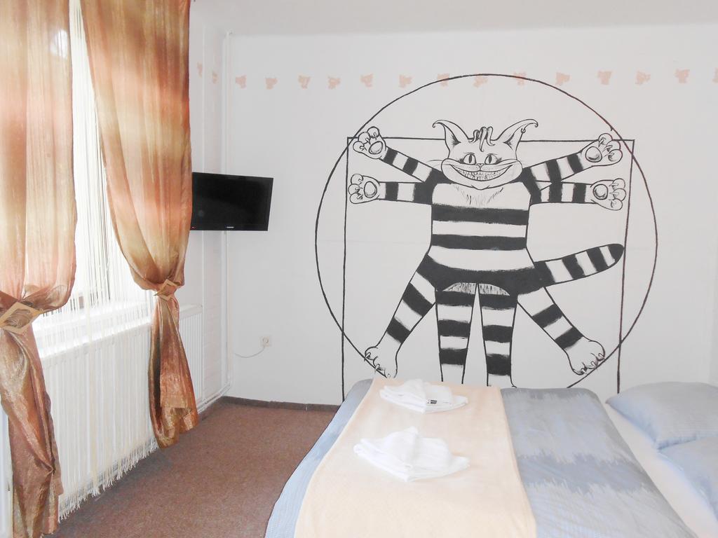 White Rabbit Hall Podebrady Phòng bức ảnh