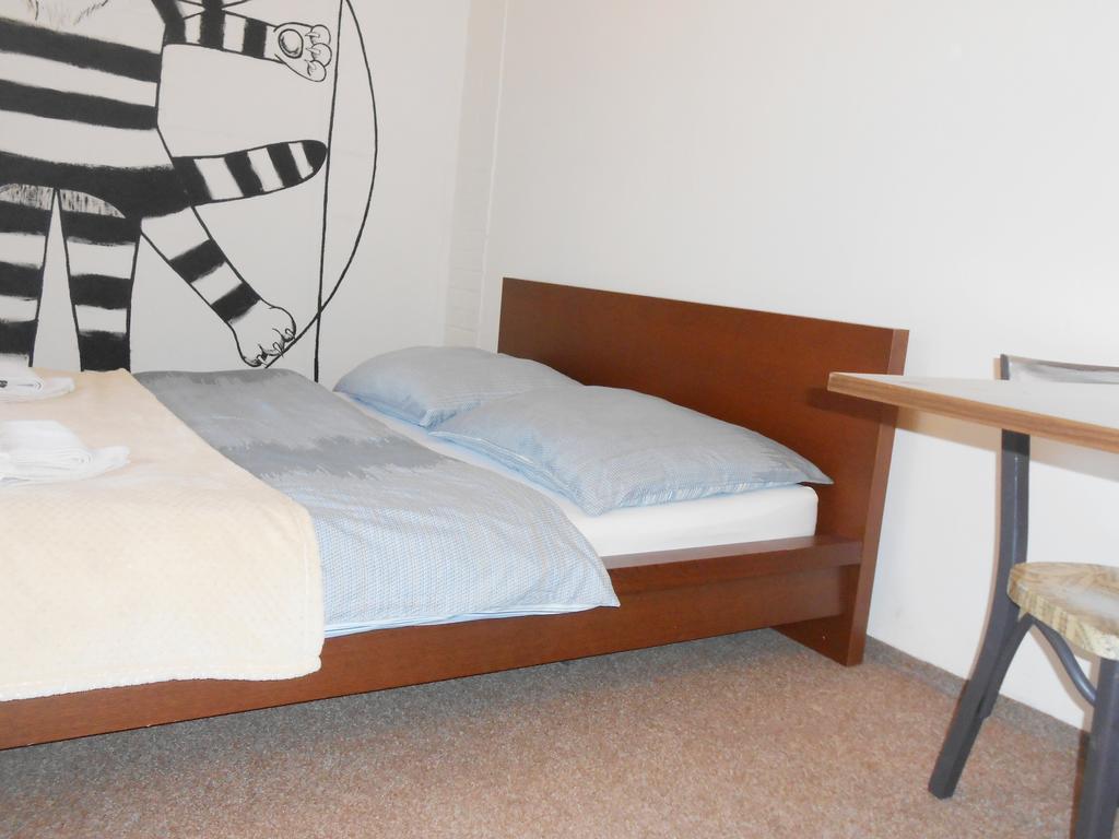 White Rabbit Hall Podebrady Phòng bức ảnh
